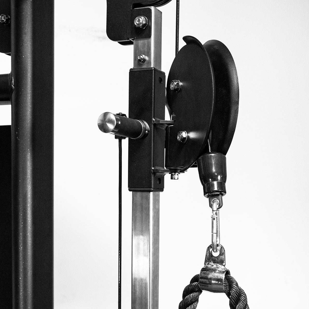 Primal strength compact dual adjustable online pulley